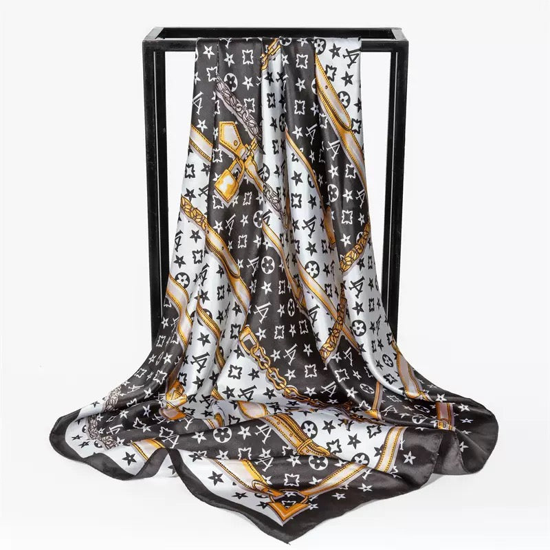 [WHOLESALE] ABOUT QUEEN SCARF - AQSC9090-01 WHITE & BLACK
