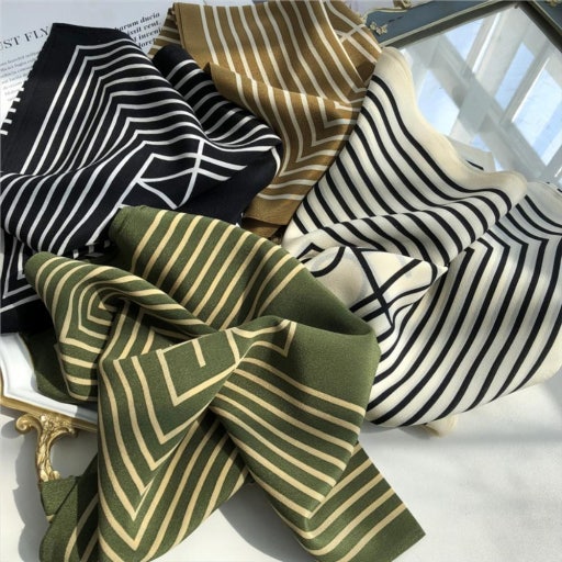 [WHOLESALE] ABOUT QUEEN SCARF SET(1PACK/12PCS) ASSIRTED